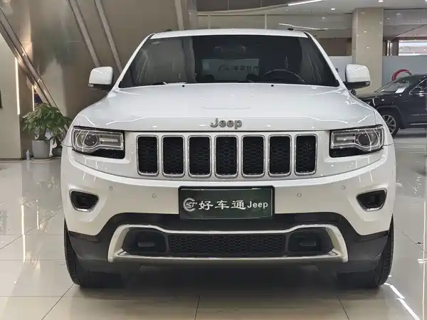 Jeep Grand Cherokee 2015
