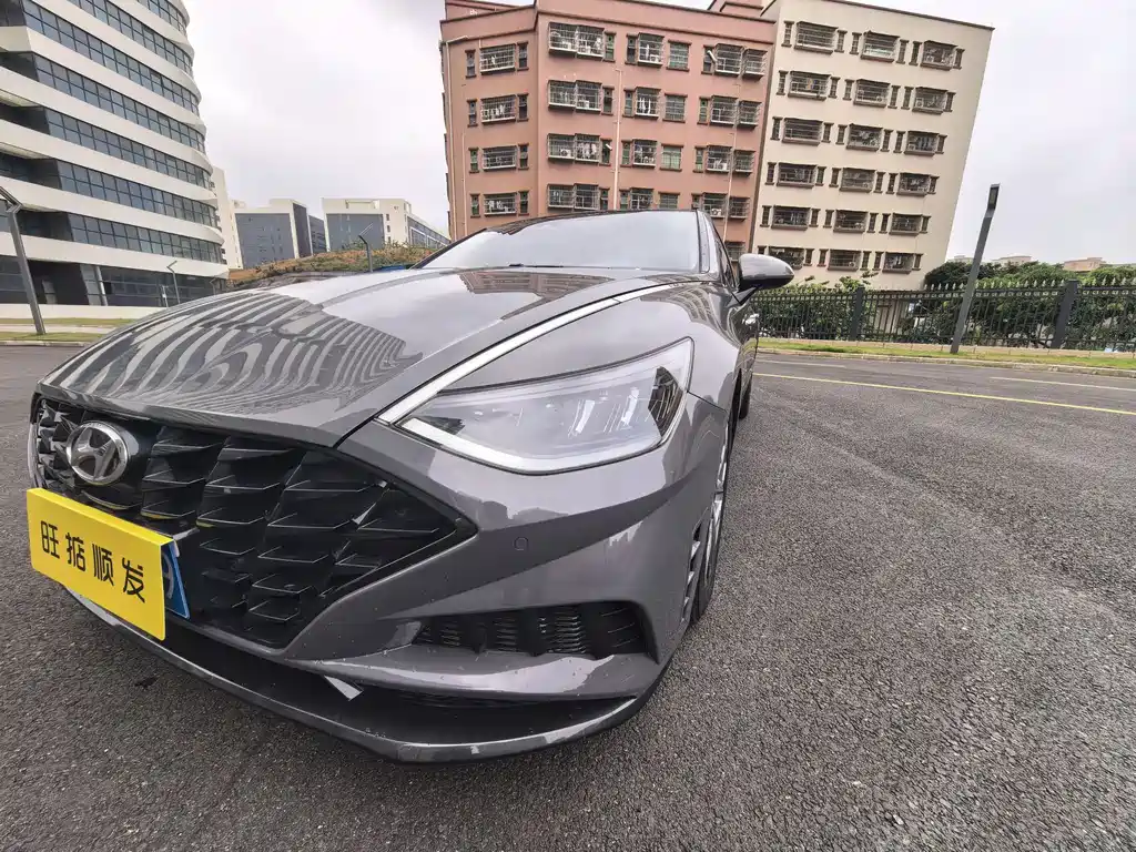 Hyundai Sonata 2020 — фото 25