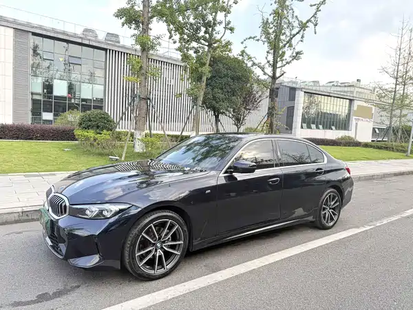 BMW 3 Series 2023