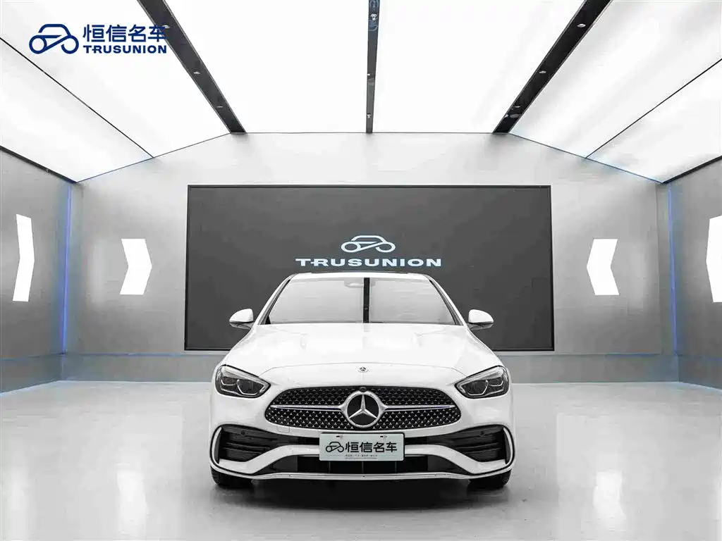 Mercedes-Benz C-Class 2023 — фото 2