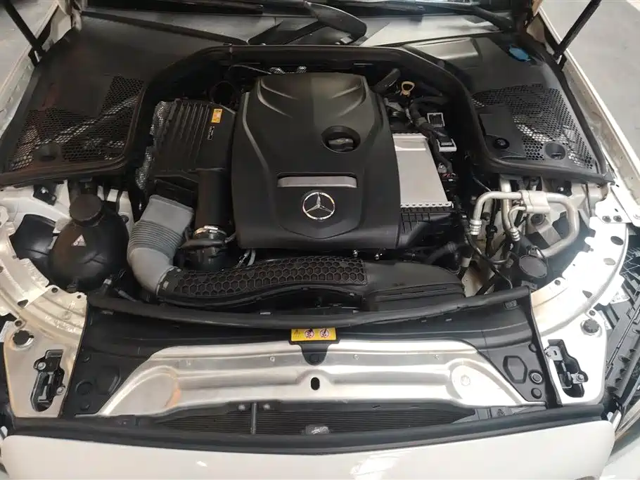 Mercedes-Benz C-Class 2017 — фото 10