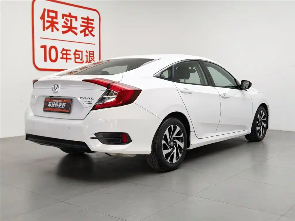 Honda Civic 2017 — фото 2