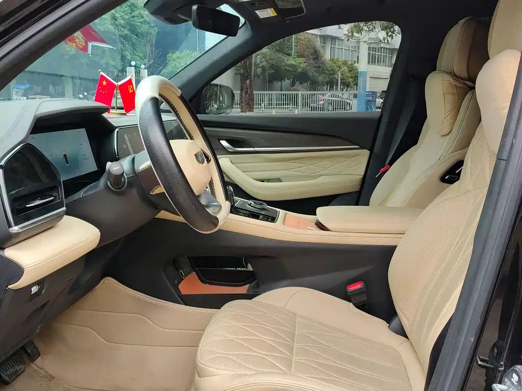 Geely Xingyue L 2025 — фото 12