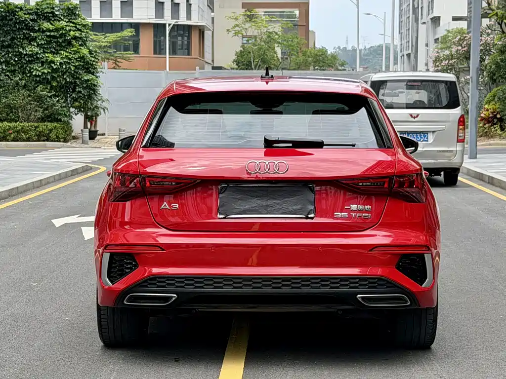 Audi A3 2022 — фото 18