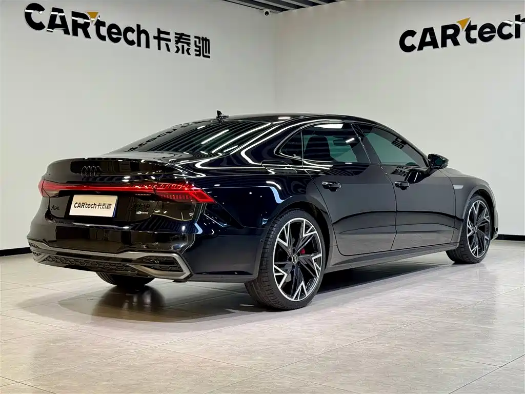 Audi A7L 2024 — фото 4
