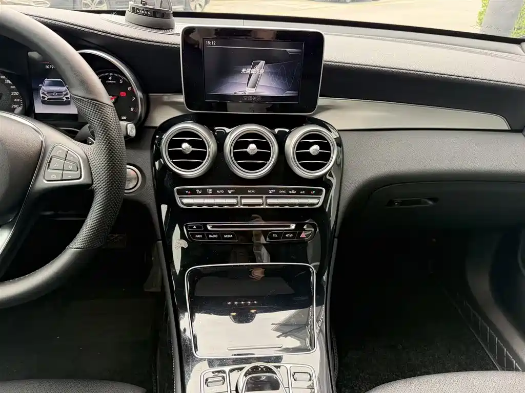 Mercedes-Benz GLC 2019