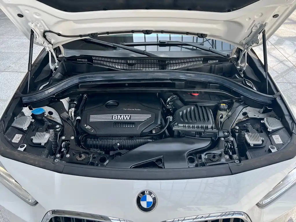 BMW X2 2021 — фото 18