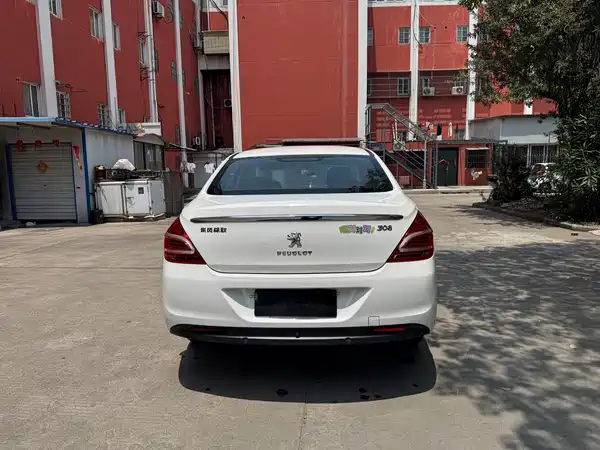 Peugeot 308 2013