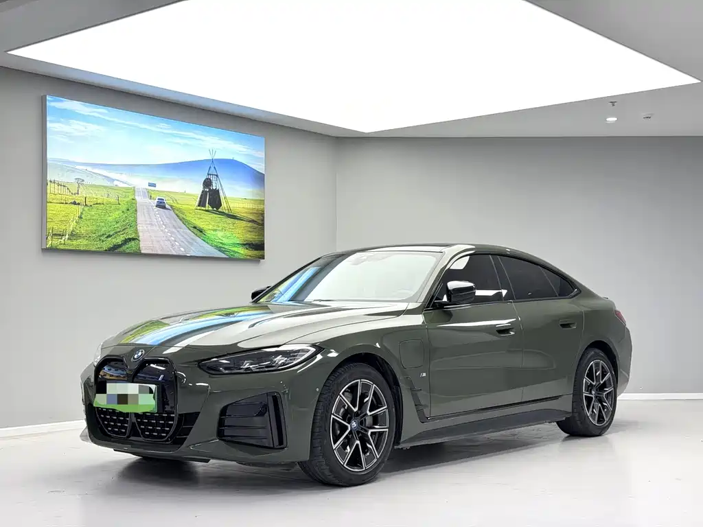 BMW i4 2023