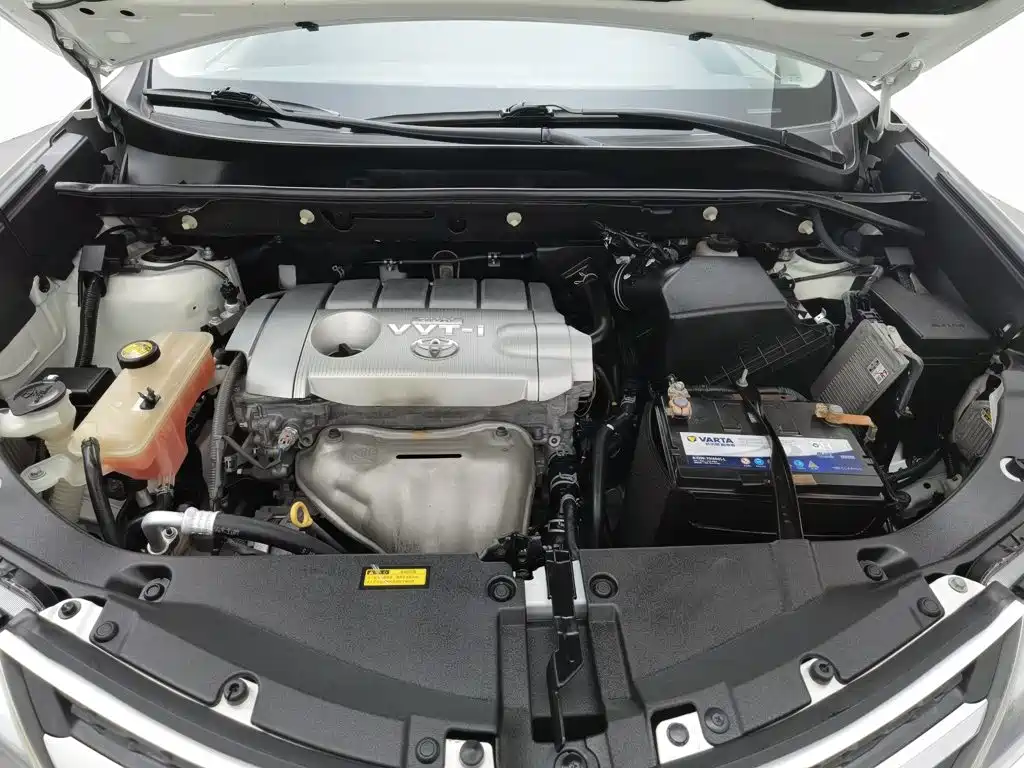 Toyota RAV4 2014