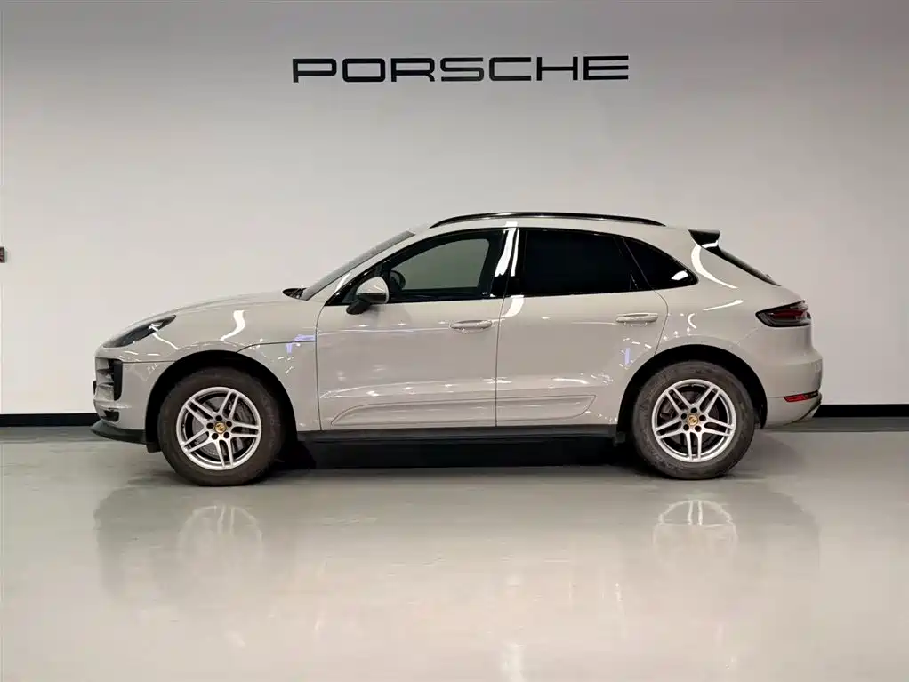Porsche Macan 2021 — фото 6