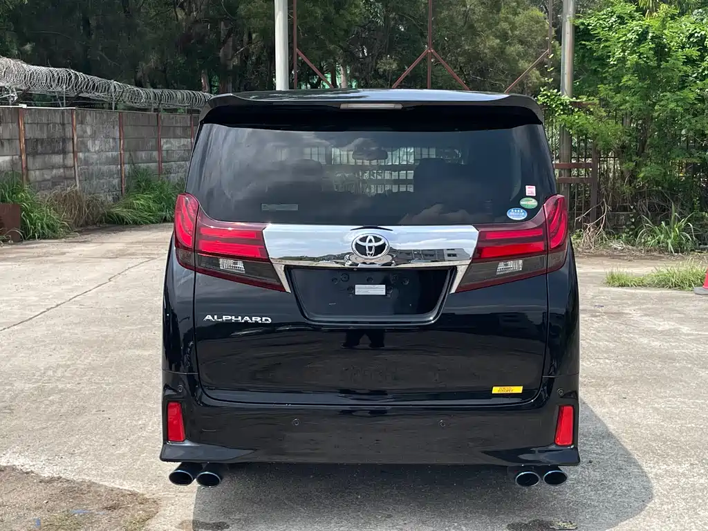 Toyota Alphard 2016 — фото 5