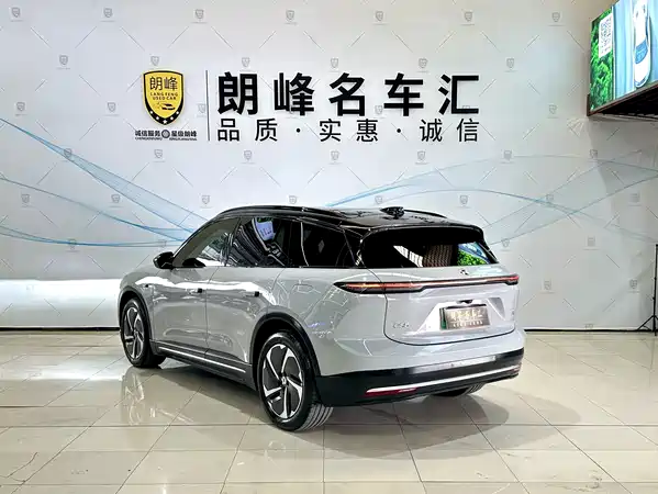 NIO ES6 2024