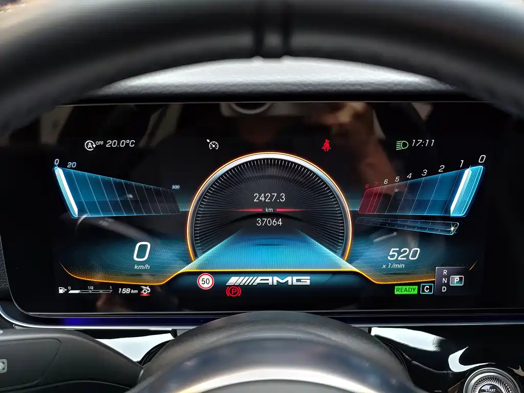 Mercedes-Benz AMG GT 2021 — фото 20
