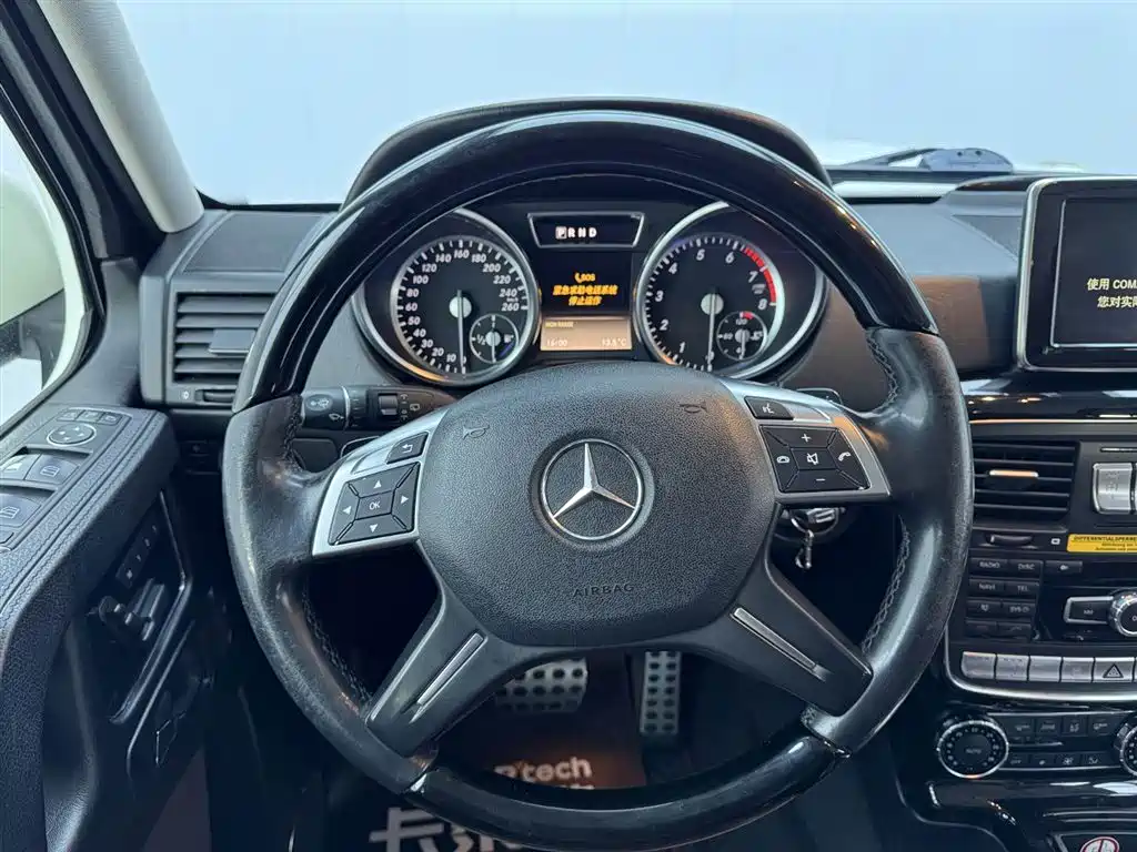 Mercedes-Benz G-Class 2014 — фото 25
