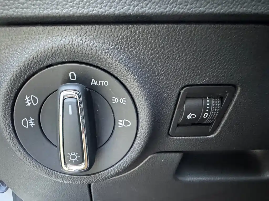 Skoda Korok 2022 — фото 17