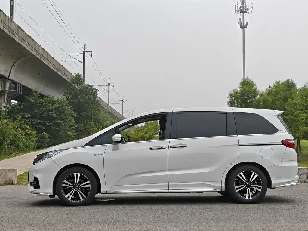 Honda Odyssey 2021 — фото 6