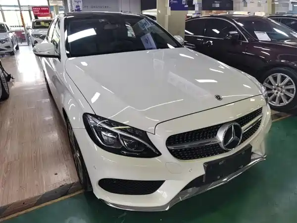 Mercedes-Benz C-Class 2018