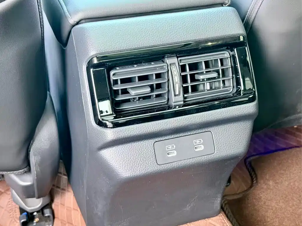 Honda Accord 2023 — фото 19