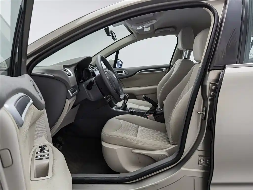 Citroen C4L 2013 — фото 10