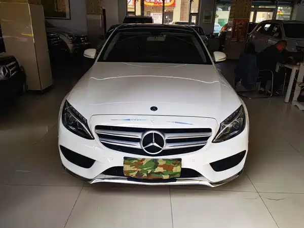 Mercedes-Benz C-Class 2018