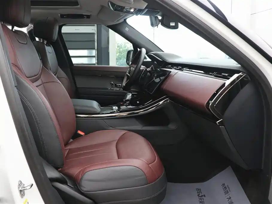 Land Rover Range Rover Sport 2024 — фото 22