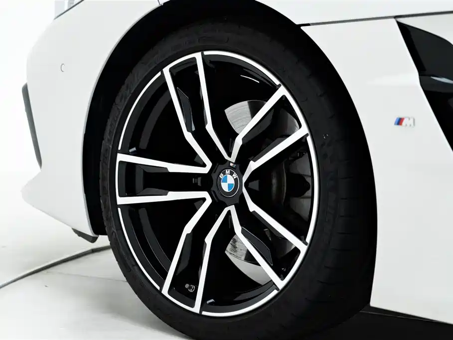 BMW Z4 2023 — фото 5