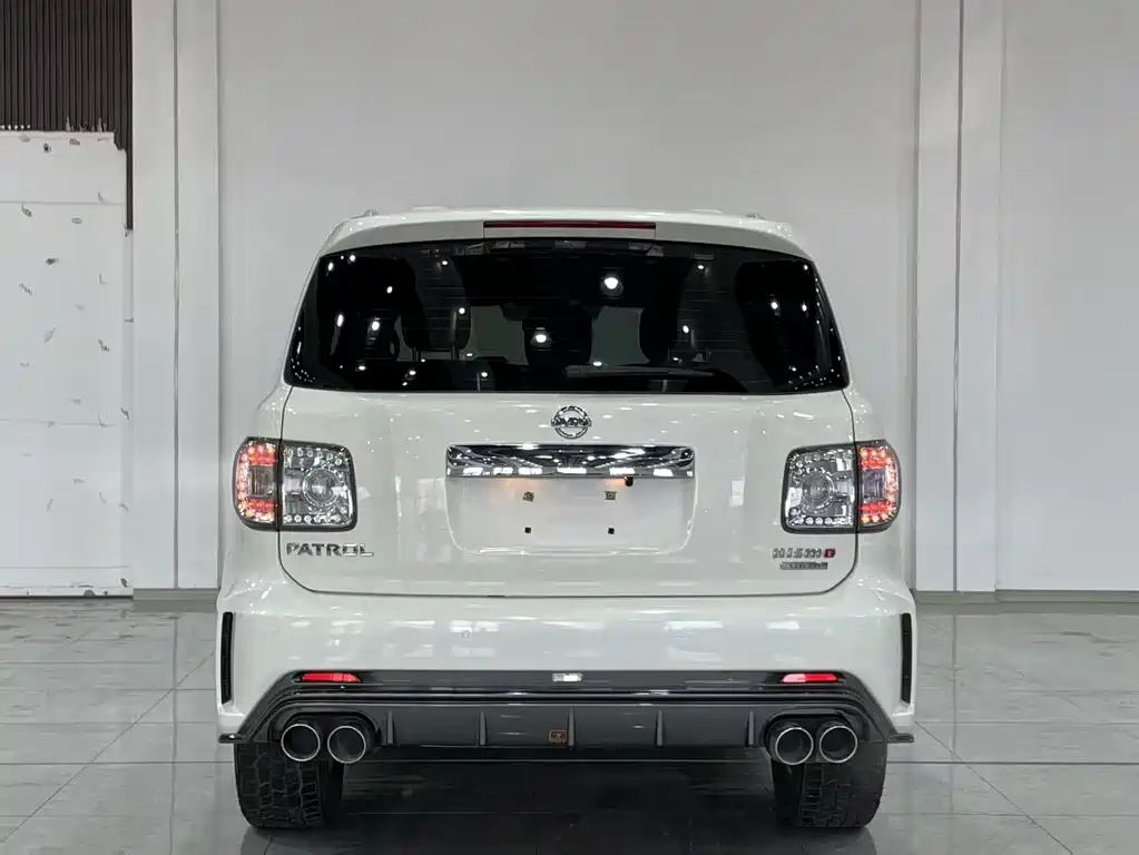 Nissan Patrol 2019 — фото 11