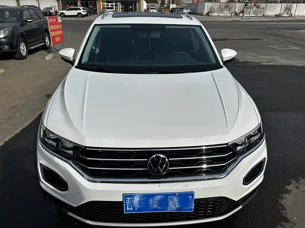 Volkswagen T-Roc 2022 — фото 2