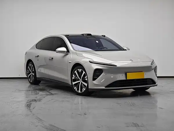 NIO ET7 2025