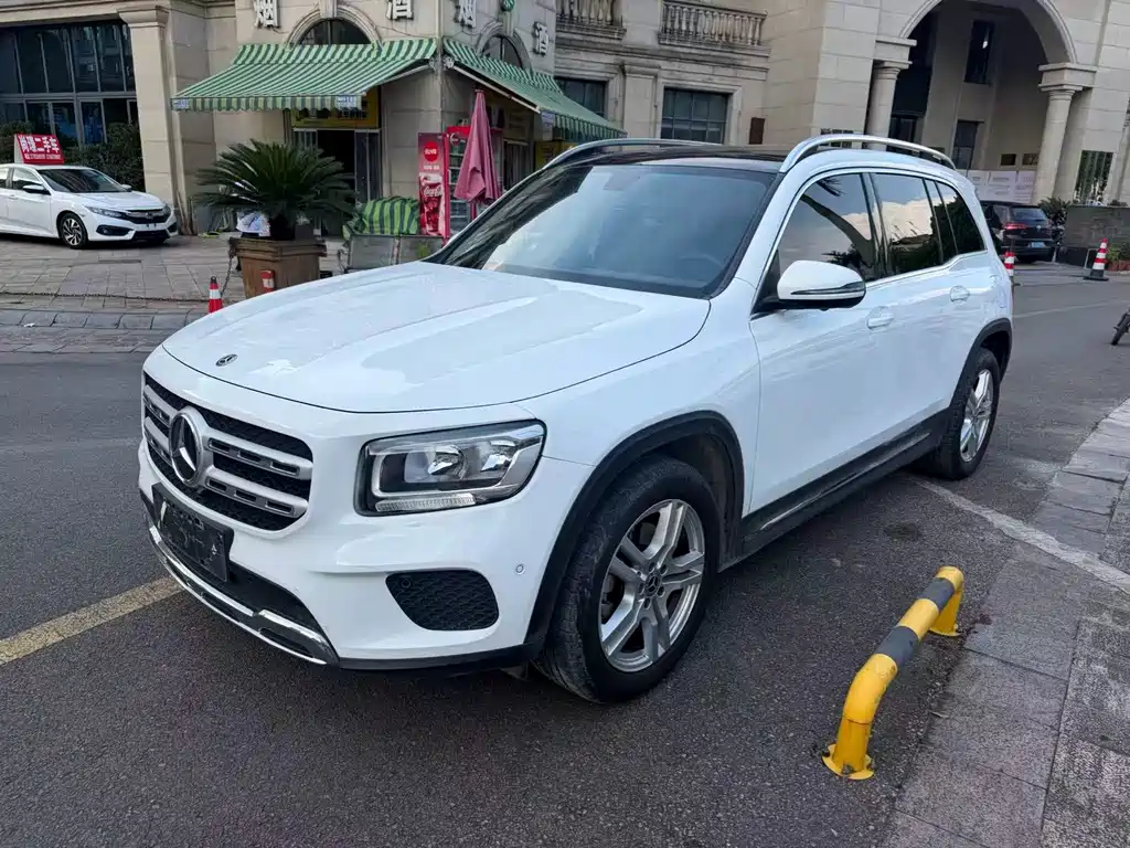 Mercedes-Benz GLB 2020