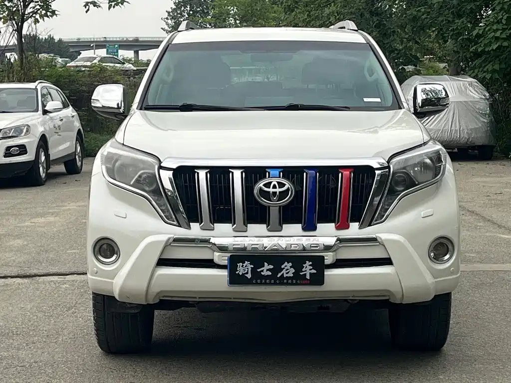 Toyota Prado 2017 — фото 3