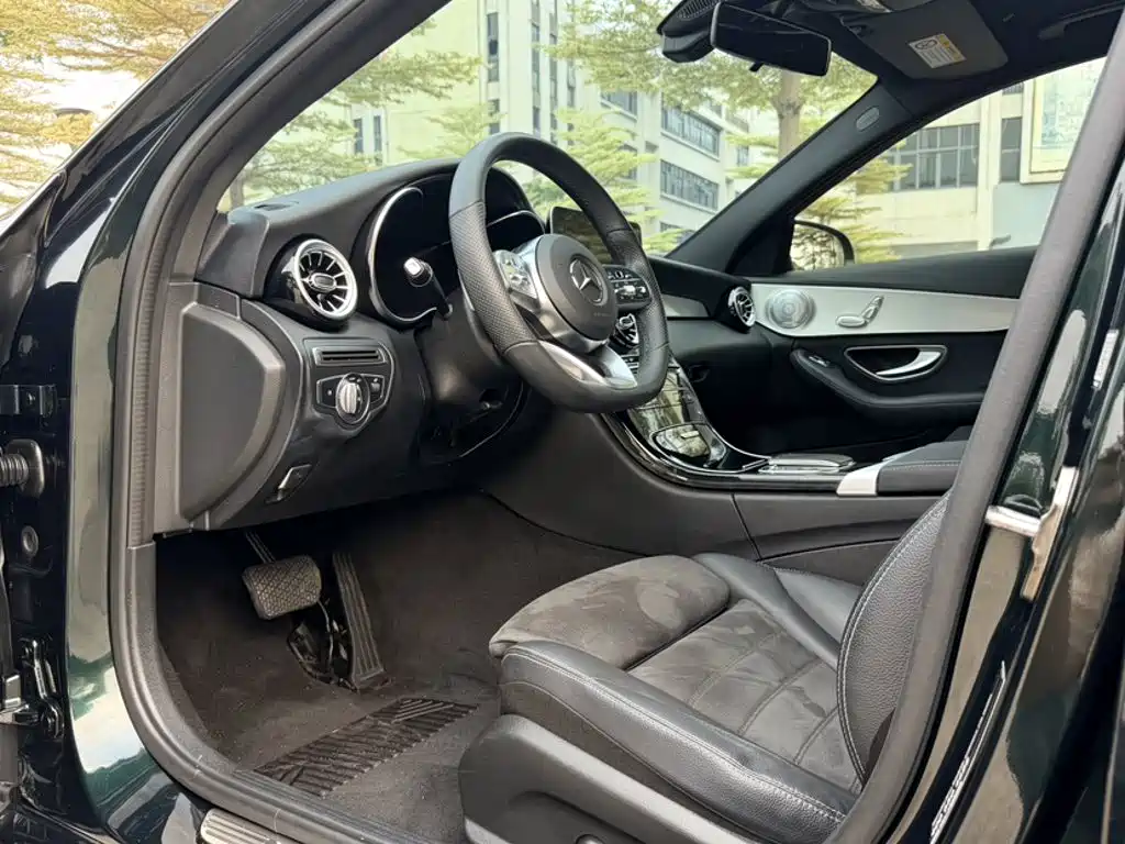 Mercedes-Benz C-Class 2021 — фото 14