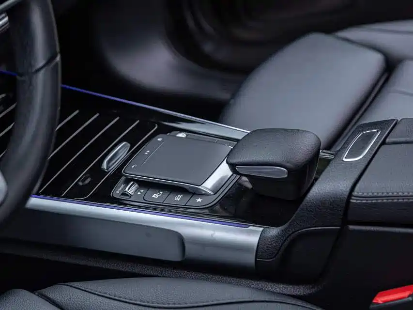 Mercedes-Benz GLB 2023