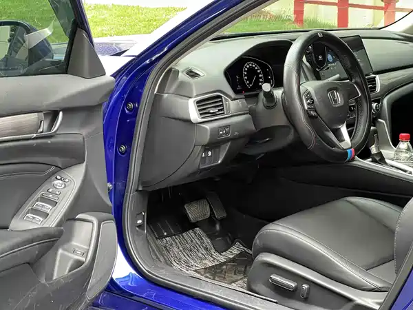 Honda Accord 2023