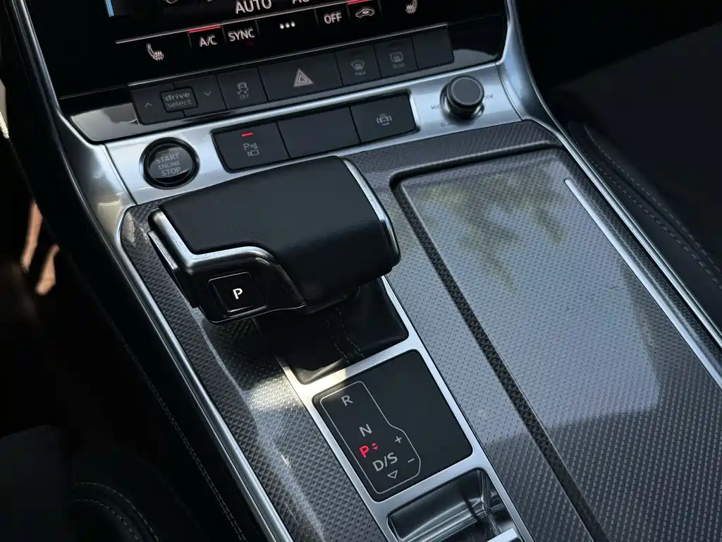 Audi A6L 2021 — фото 11