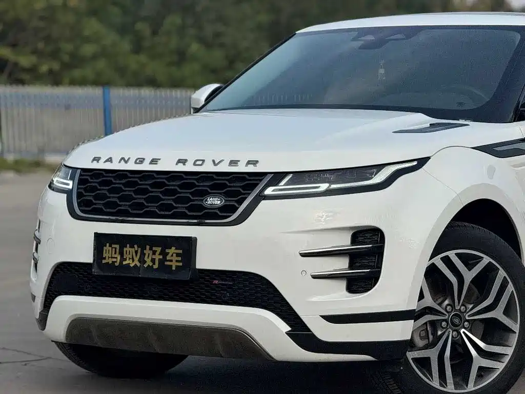 Land Rover Evoque 2023 — фото 8