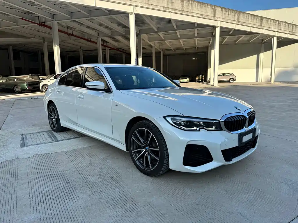 BMW 3 Series 2021