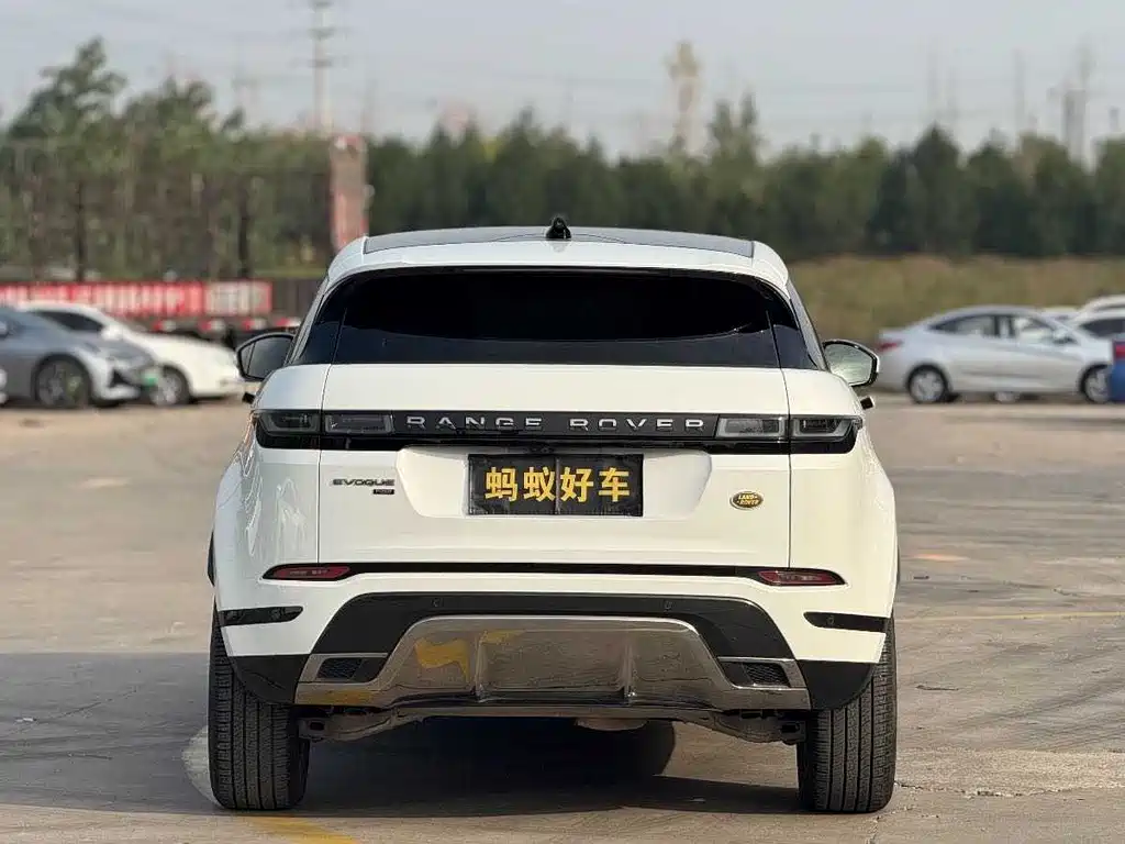 Land Rover Evoque 2023