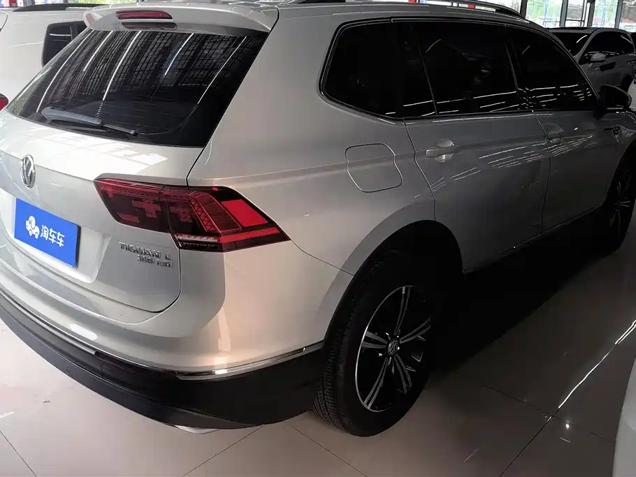 Volkswagen Tiguan L 2018 — фото 3