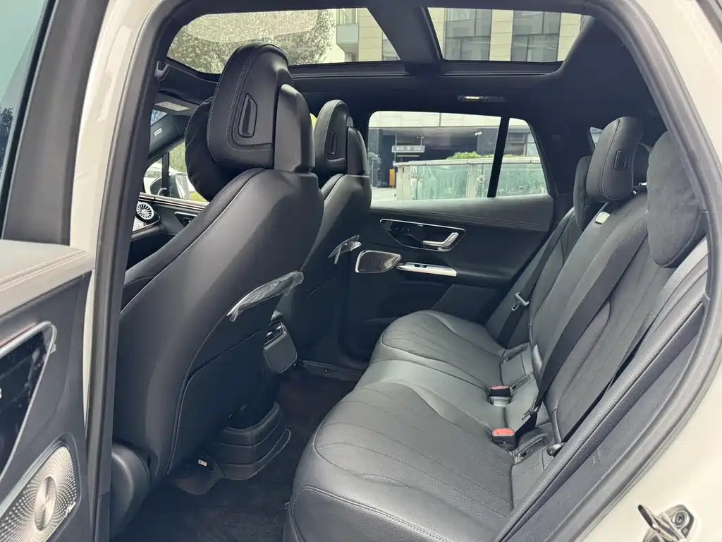 Mercedes-Benz EQE SUV 2025 — фото 14