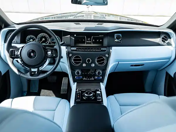 Rolls-Royce Cullinan 2024