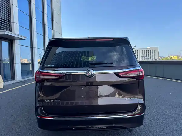 Buick GL8 2021