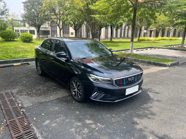 Geely Emgrand 2023