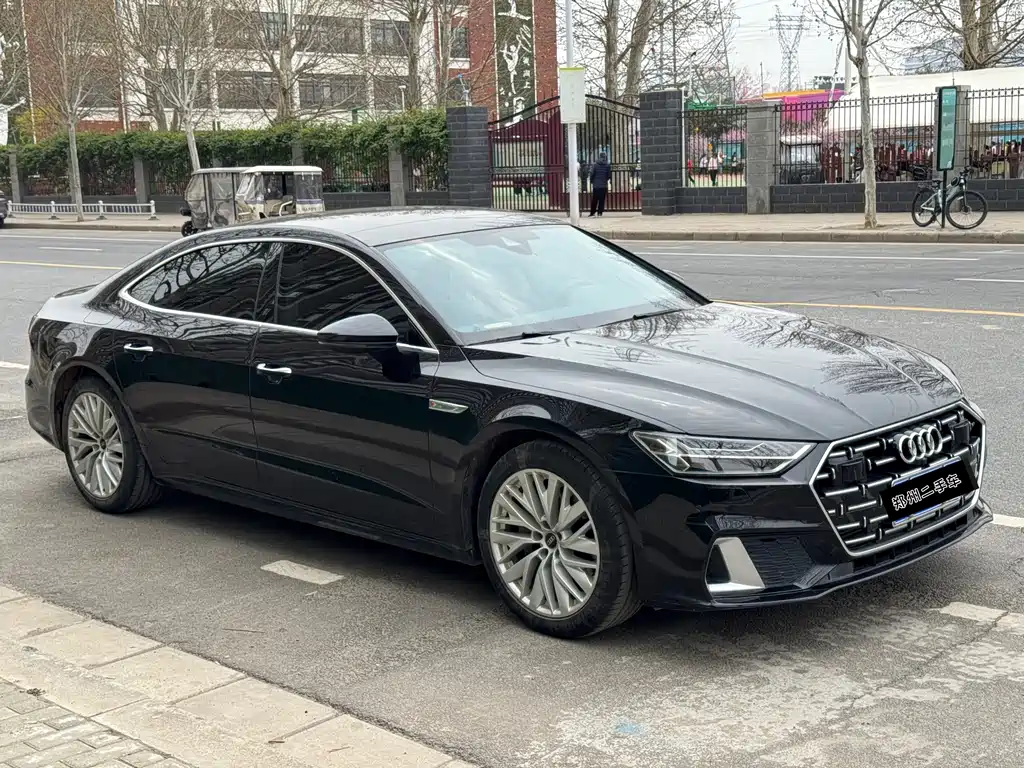 Audi A7L 2023 — фото 3