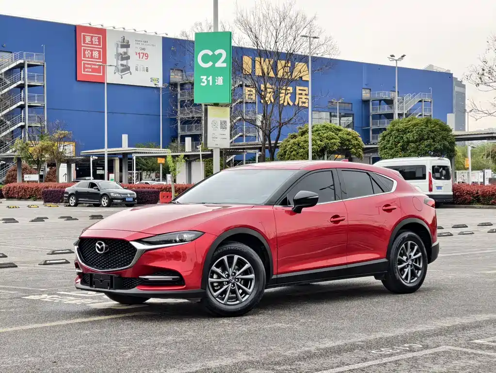 Mazda CX-4 2023 — фото 1