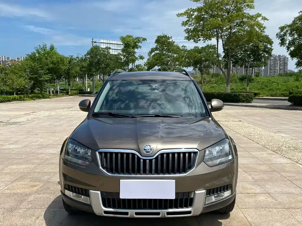Skoda Yeti 2015 — фото 2