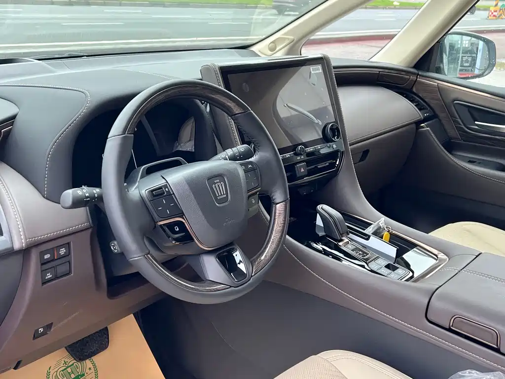 Toyota Vellfire — фото 20