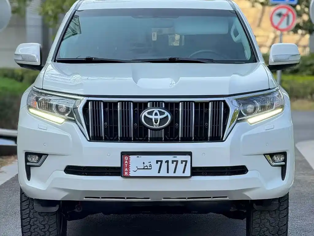 Toyota Prado 2018 — фото 2