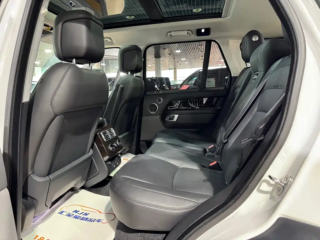 Land Rover Range Rover 2022 — фото 13
